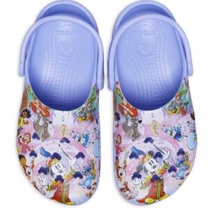 DISNEY 100 ANNIVERSARY SPECIAL MOMENTS MICKEY AND FRIENDS ADULT CROCS M5/W7